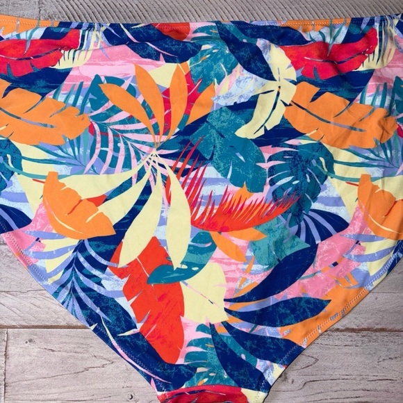 Floral Bikini Bottom Blue Red Yellow Pink Old Navy Woman's Size 4X - Picture 12 of 15